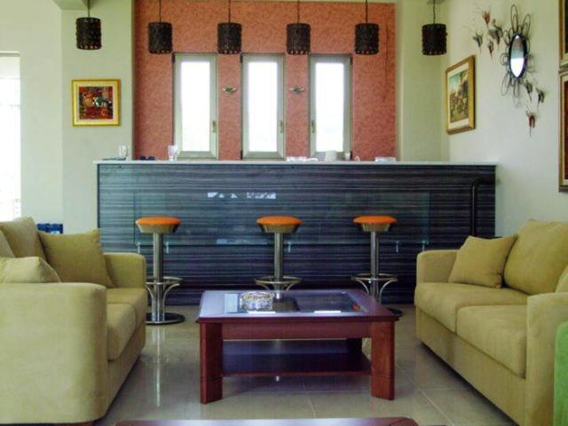 Finiki Plaza Aparthotel Methoni  Exterior photo